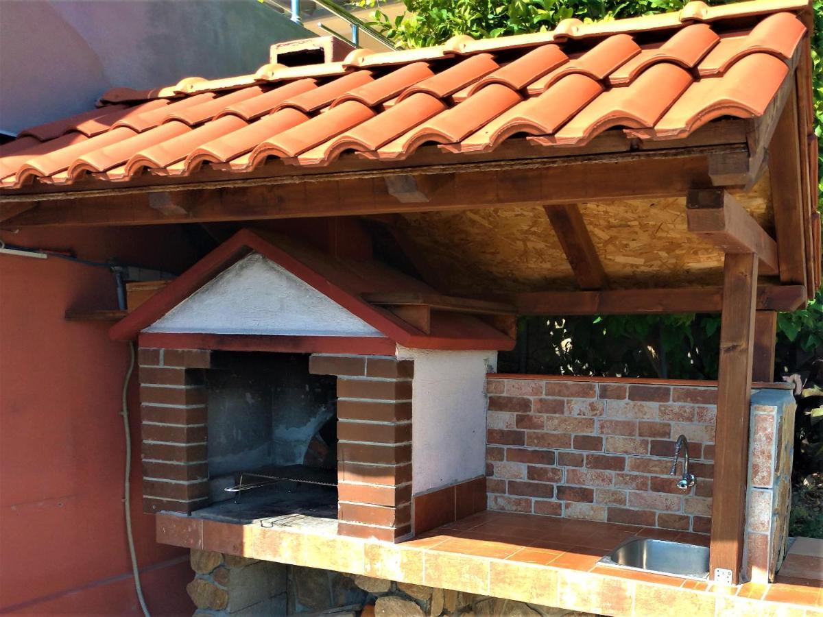 Apartments Lumar Palit Εξωτερικό φωτογραφία